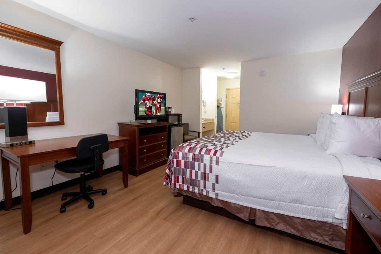 Red Roof Inn Хаума Экстерьер фото